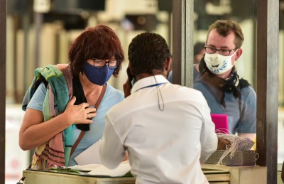 ޔޫކްރެއިންގެ ހަނގުރާމަ: ރާއްޖޭގެ ޓޫރިޒަމަށް ބިރުބޮޑު!