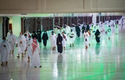 ޕީސީއާރްގެ ވަގުތު ހަމަވެ ސަފާ ގްރޫޕްގެ 100 އުމްރާވެރިންނަށް ނުފުރުނު