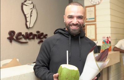 މެދުއިރުމަތީގެ އިންފްލުއެންސަރު ހާލިދު ރާއްޖޭގައި