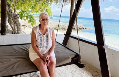 ލޯބީގެ ސިޓީތަކުން ފެށުނު ގުޅުމުން ދިވެއްސަކަށްވި އިނގިރޭސިއެއް