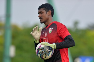 ސާފް ޗެމްޕިއަންޝިޕް: ފައިސަލަށް އަނިޔާވެ، އޭނާއަށް މުބާރާތް ގެއްލިއްޖެ