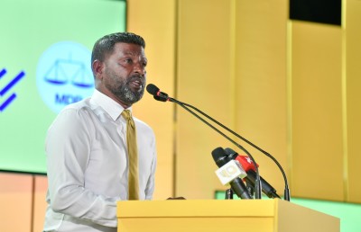 ތިން އަހަރުވީއިރު ވެސް އެމްޑީޕީން ގޮފިތައް ރަޖިސްޓަރީ ކޮށްނުދެވުނު: އަލީ ރިޒާ