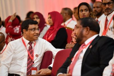 އާސަންދައިގެ ކުރިން، އެ ޚިދުމަތް ދެއްވީ ގާސިމް: އަމީން