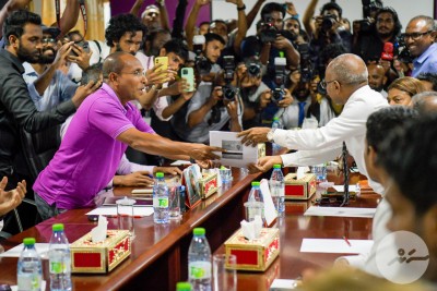 ނަޝީދުގެ ޑިމޮކްރެޓްސްއަށް އީސީން ހުއްދަ ދީފި