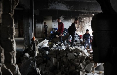 އިޒްރޭލުން ޣައްޒާ ހިފައި ހުރިހާ ތަނެއް ބަލައި ރަހީނުން ހޯދާނެ ކަމަށް ބުނެފި