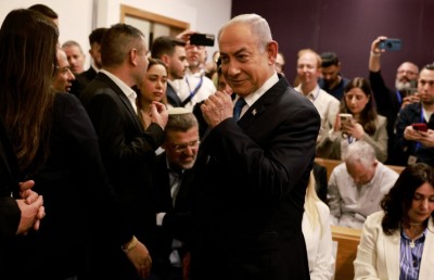 ނަތަންޔާހޫއަށް އުނދަގޫވާތީ ފަނޑިޔާރުންގެ މައްޗަށް ސިޔާސީ ނުފޫޒު ބޮޑުވާ ގޮތް ހަދައިފި