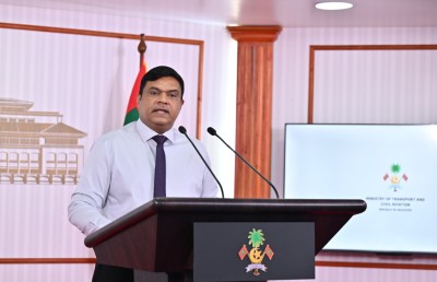 ވަޒީފާ ނުލިބިފައި 200 އެއްހާ ޕައިލެޓުން އެބަތިބި: އަމީން