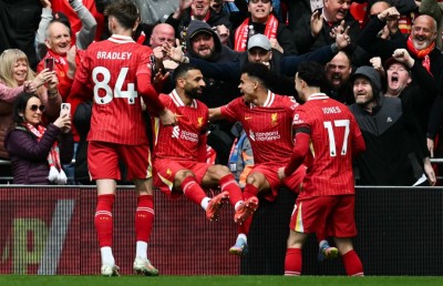 ފަހު ވަގުތު ލިވަޕޫލް މޮޅު ކޮށްދީ ވެން ޑައިކް ފަހުރުވެރިވެފައި