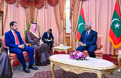 ސައުދީ ފަންޑުގެ ސީއީއޯ، ރައީސްގެ އަރިހަށް އިހުތިރާމުގެ ޒިޔާރާތެއް ކުރައްވައިފި