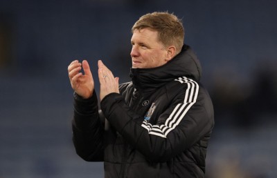 ނިއުކާސަލްގެ ކޯޗު ނިއުމޯނިއާ އަށް ފަރުވާ ހޯދަނީ