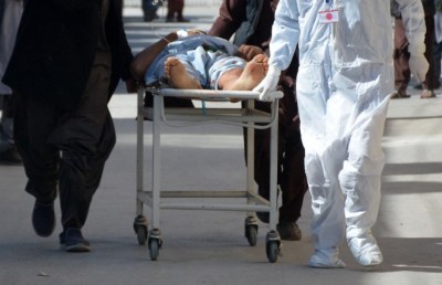 ސިހުރުން ސަލާމަތްކޮށްދޭ ކަމަށް ބުނާ މީހަކު ޕާކިސްތާނު އަންހެނުންތަކެއް ބްލެކްމެއިލްކުރާތީ މަރާލައިފި