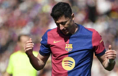 ލެވަންޑޯސްކީ އަށް އަނިޔާވެ މުހިއްމު ތިން ހަފްތާ ގެއްލެނީ