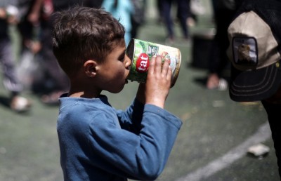 ޣައްޒާގައި މަހުގެ ބާވަތަކަށް ވެލާ