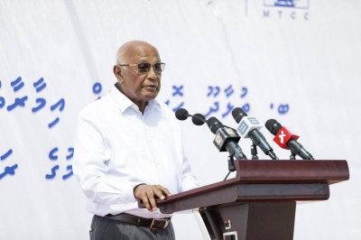 ޑުރަގަކީ ރާއްޖެއަށް ކޮވިޑަށް ވުރެ ބޮޑު ވަބާއެއް: ނަސީމް