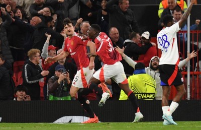 އިތުރު ވަގުތުގެ "ޑްރާމާ" ގައި މެގުއާގެ ލަނޑުން މޮޅުވެ ޔުނައިޓެޑް ސެމީ އަށް