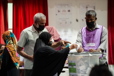 އޮންލައިންކޮށް ރީރެޖިސްޓާ ވުމަށް 22882 ފޯމް