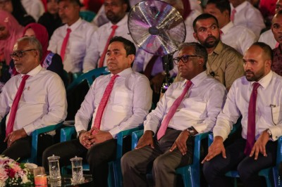 ޑރ. ވަހީދު ޕީޕީއެމްއިން ވަކިވެވަޑައިގެންފި