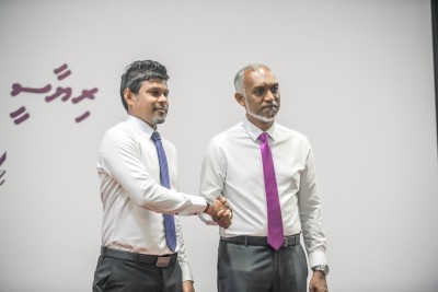 ވެރިކަމާ ހަވާލުވެ ފުރަތަމަ ދުވަހު ކުރާނީ ޔާމީން މިނިވަންކުރުމުގެ މަސައްކަތް: މުއިއްޒު
