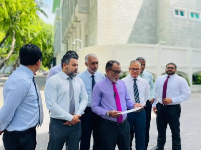 އިދިކޮޅު ލީޑާޝިޕް އަދިވެސް މުއިއްޒު ފަހަތަށް ނާރަނީތަ؟