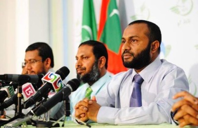 މިނިސްޓަރު ޝަހީމް އަލުން އަދާލަތު ޕާޓީއާ ގުޅިވަޑައިގަންނަވަނީ!