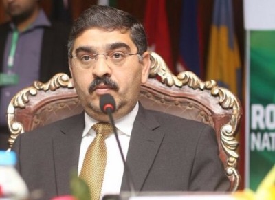 ޕާކިސްތާނުގެ ވަގުތީ ބޮޑުވަޒީރަކަށް އަންވަރުލް ހައްގު