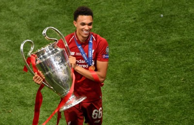 ލިވަޕޫލް ދޫކޮށްލަން އެލެގްޒެންޑާ އާނޯލްޑް ނިންމައިފި، ހިލޭ ޓްރާންސްފާގައި ރެއާލަށް