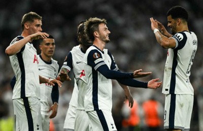 ޗެލްސީ އާއި ޔުނައިޓެޑް ވެސް ސަރަހައްދީ ފައިނަލަކާ ގާތަށް