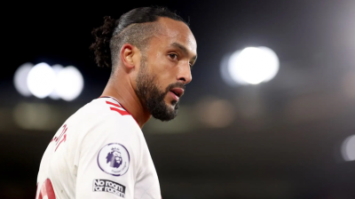 އުމުރުން 34 އަހަރުގެ ވަލްކޮޓް ރިޓަޔާކޮށްފި