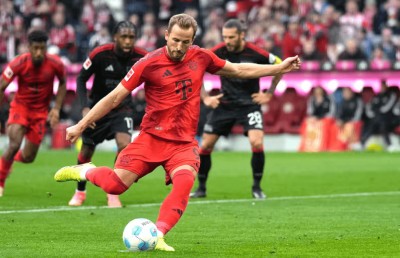 ބެޔާން ލީގު ކަށަވަރުކޮށް 15 އަހަރުވީ ކެރިއާގައި ކޭން އަށް ފުރަތަމަ ތަށި