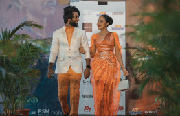 "އަބަދަށް" ބެލުންތެރިންގެ ހުއްޓުމެއް ނެތް ތައުރީފު އޮހެނީ