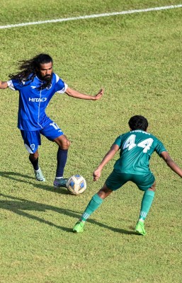 440 ދުވަހަށް ފަހު ފުޓްބޯޅަ އެނބުރި އައުން؛ ގެންޖެހުންތަކާއި ހިތްހަމަޖެހުން