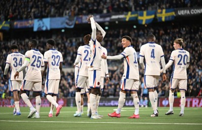 ޗެލްސީ އާއި ޔުނައިޓެޑް ވެސް ސަރަހައްދީ ފައިނަލަކާ ގާތަށް