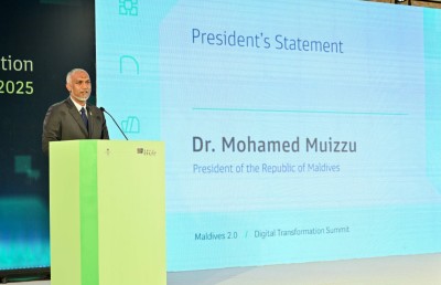 ތިންބައިކުޅަ އެއްބައި މުވައްޒަފުން ގޭގައި މަސައްކަތްކުރާ ގޮތަށް ހަދަނީ، މަހަކު 30 ގަޑިއިރު އޮފީހުގައި ހަމަކުރުމުގެ ވިސްނުމެއް