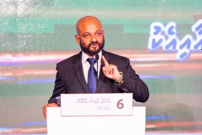 ކުދި ބަދަލުތަކަކުން ރާއްޖެ އިސްލާހު ކުރެވޭކަށް ނެތް: ފާރިސް