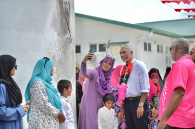 މުއިއްޒުގެ ވައުދު: އއ. އަތޮޅުގެ ފުރަތަމަ އެއާޕޯޓް މަތިވެރި ފަޅުގައި އަޅާނަން