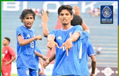 ފަހު ހާފުގައި ރާއްޖެ ގަދަކޮށް ބަންގްލަދޭޝް އަތުން ޕޮއިންޓެއް ހޯދައިފި