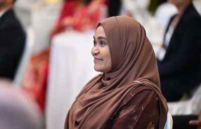 އަނިޔާގެ ވެށީގައި ކުދިން ކުށްވެރިންނަށްވުމުގެ ސަގާފަތް ނައްތާލަންޖެހޭ: ފަސްޓް ލޭޑީ