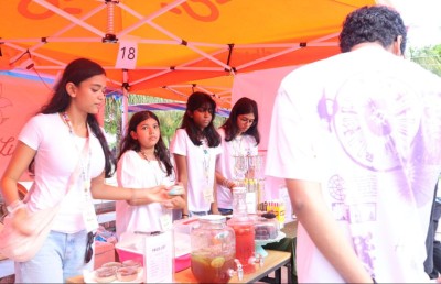 ދިރާގާއި ޗިލްޑްރަންސް އޮމްބަޑްސްޕާސަންގެ އޮފީހާ ގުޅިގެން ބޭއްވި ކުޑަކުދިންގެ ދުވަހުގެ ފެއާއަށް ބޮޑު ތަރުހީބެއް