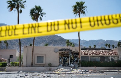 އެމެރިކާގެ ކްލިނިކެއްގެ ބޭރުގައި ބޮމުގެ ހަމަލާއެއް، އެފްބީއައި އިން ބުނަނީ ޓެރަރިސްޓު ހަމަލާއެއް ކަމަށް