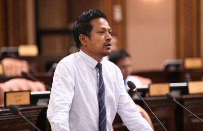 އިންތިޚާބަށް ނުފޫޒު ފޯރުވާކަމަށް ބުނެ އެކަމާ ދެކޮޅު ގަރާރެއް