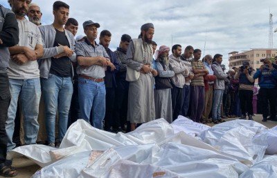 ނަކްބާ ދުވަހާ ދިމާކޮށް ޣައްޒާގައި 143 މީހަކު ޝަހީދުކޮށްލި