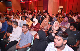 ފައިސާގެ މުއާމަލާތްތަކުގެ 99 ޕަސެންޓު ހިނގަނީ ޑިޖިޓަލްކޮށް: ޝަރީފު