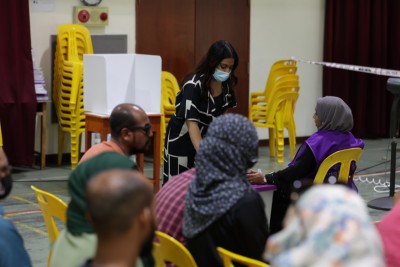 އިންތިޚާބަށް ނުފޫޒު ފޯރުވުން ހައްލުކުރުމަށް ގާނޫނީ ބަދަލުތަކެއް ބޭނުންވޭ: އެޗްއާރްސީއެމް