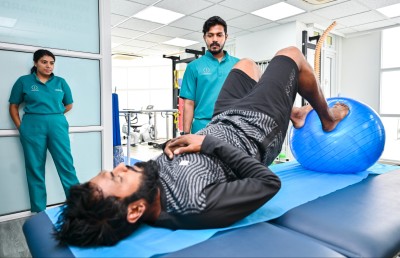 ޓޯޓަލްފިޒިއޯ: ހިލޭ ކޮންސަލްޓޭޝަނާ އެކު ޒަމާނީ ފިޒިއޯތެރަޕީގެ ހިދުމަތް