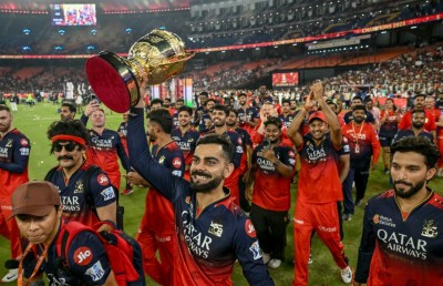 ކޯލީ އާއި އާރުސީބީ ފުރަތަމަ ފަހަރަށް އައިޕީއެލް ކާމިޔާބުކޮށްފި