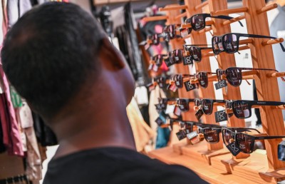 "ރިޕްކާލް"ގެ ރީޓެއިލް ފިހާރައެއް ހުޅުވައި 40 ޕަސެންޓުގެ ޑިސްކައުންޓު ދޭ ޕްރޮމޯޝަނެއް