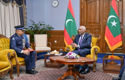 ނަޒާހާތްތެރިކަމާ އެކު ފުލުހުންގެ ހިދުމަތް ކުރިއަރުވަން މަސައްކަތް ކުރާނަން: ސީޕީ ނަވީން