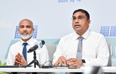 އަމާޒަކީ ހުރިހާ ސްކޫލެއްގައި ސޯލާ ހަކަތަ ބޭނުންކުރުން