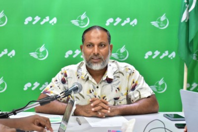 ފަލަސްތީނަށް އެހީވުމަށް އަދާލަތުން ގަރާރެއް ފާސްކޮށް، އެހެން ޕާޓީތަކާ ވެސް މަޝްވަރާކުރަނީ