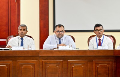 ފަސް ބިލިއަންގެ ދަރަނި ދައްކާފައިވެސް ބަޖެޓު ސާޕްލަސް 1.3 ބިލިއަންގައި ހިފަހައްޓައިފި